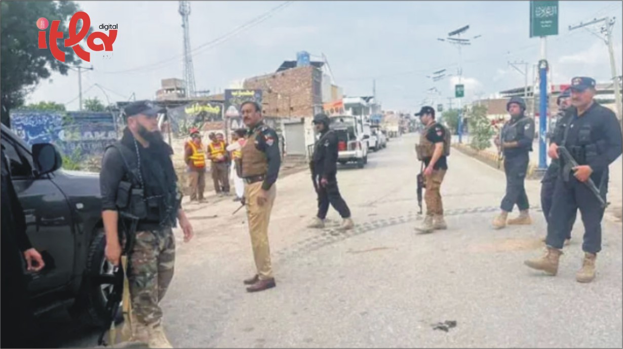 بنوں میں پاک فوج ، پولیس اور سی ٹی ڈی کا مشترکہ آپریشن،2 اہم ترین خوارجی سرغنوں سمیت 16 دہشتگرد جہنم واصل، 2پولیس اہلکار شہید